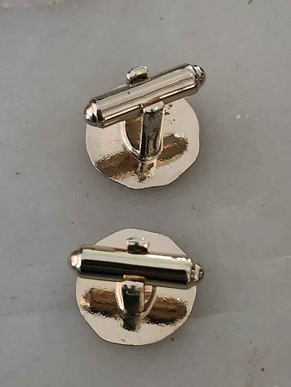 Vtg Hickok Gold Tone Coin-Style Cufflinks - Men’s Classic Accessory